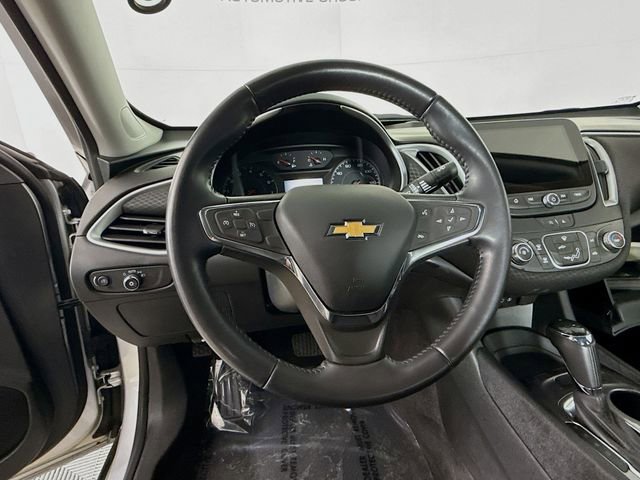 Used 2020 Chevrolet Malibu RS image 11