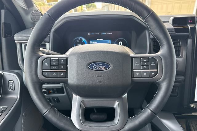 Used 2024 Ford F150 Lightning Flash image 27