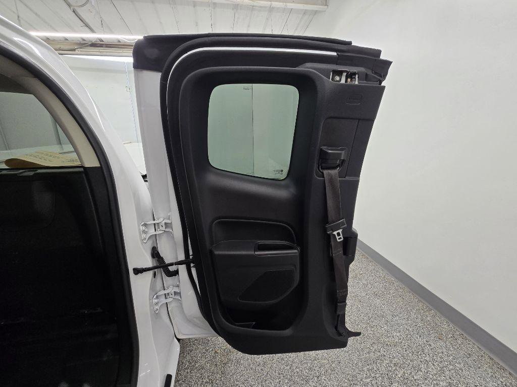 Used 2020 Chevrolet Colorado LT w/ Safety Package RWD image 21