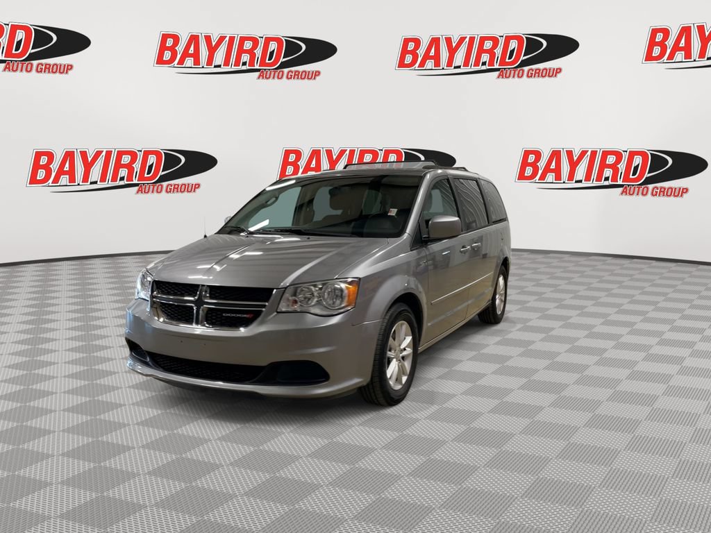 Used 2016 Dodge Grand Caravan SXT w/ Rear Park Assist Package FWD image 4