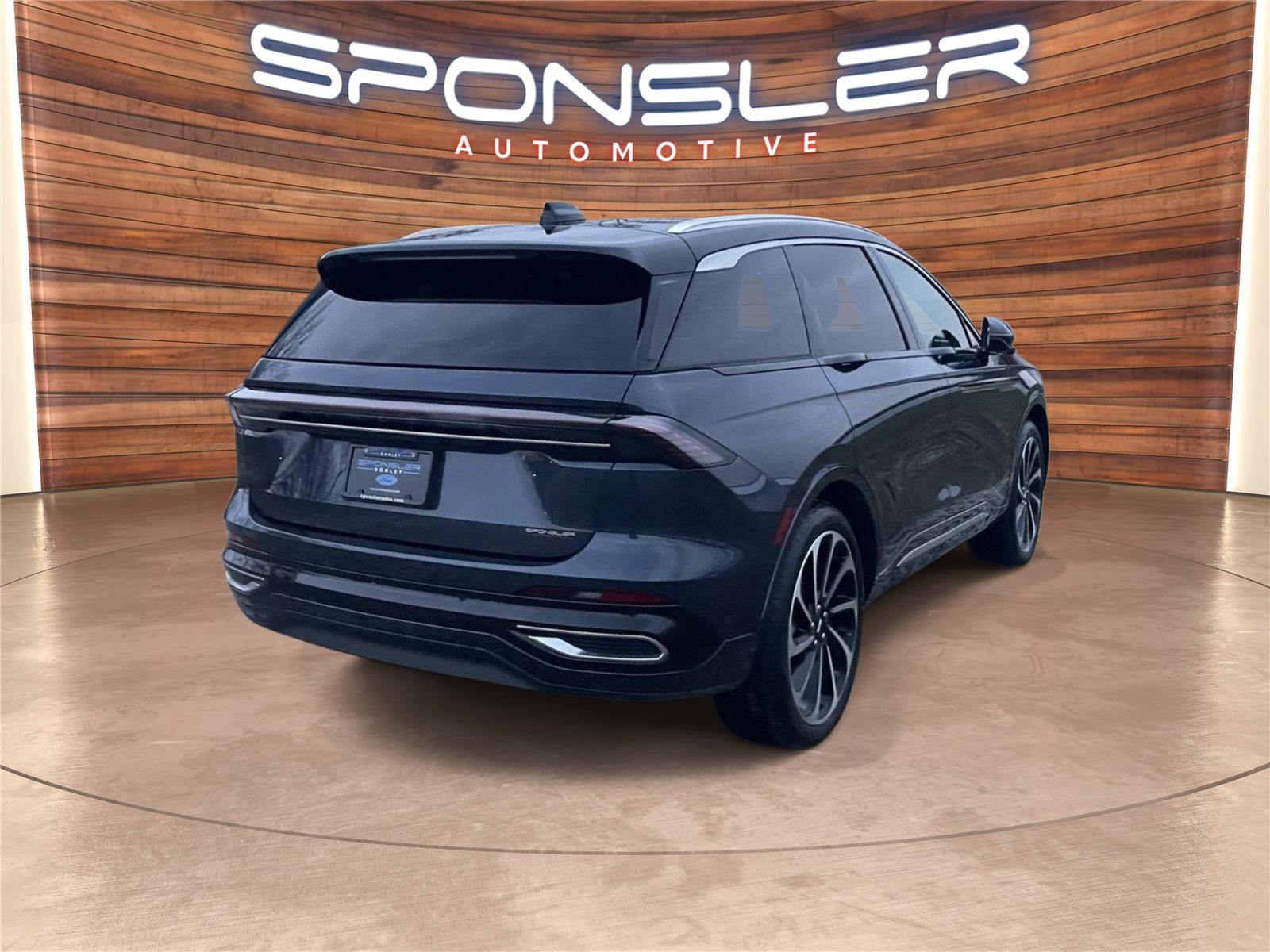 Used 2024 Lincoln Nautilus Black Label AWD/4WD image 7