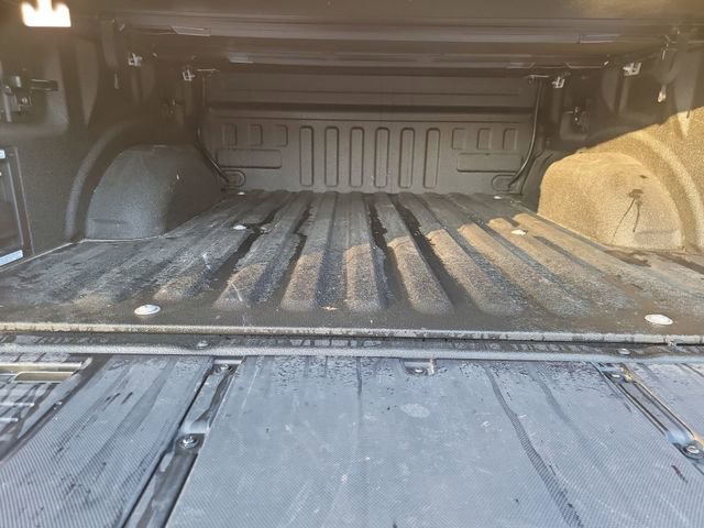 Used 2021 Ford F150 Lariat w/ Equipment Group 502A High image 23