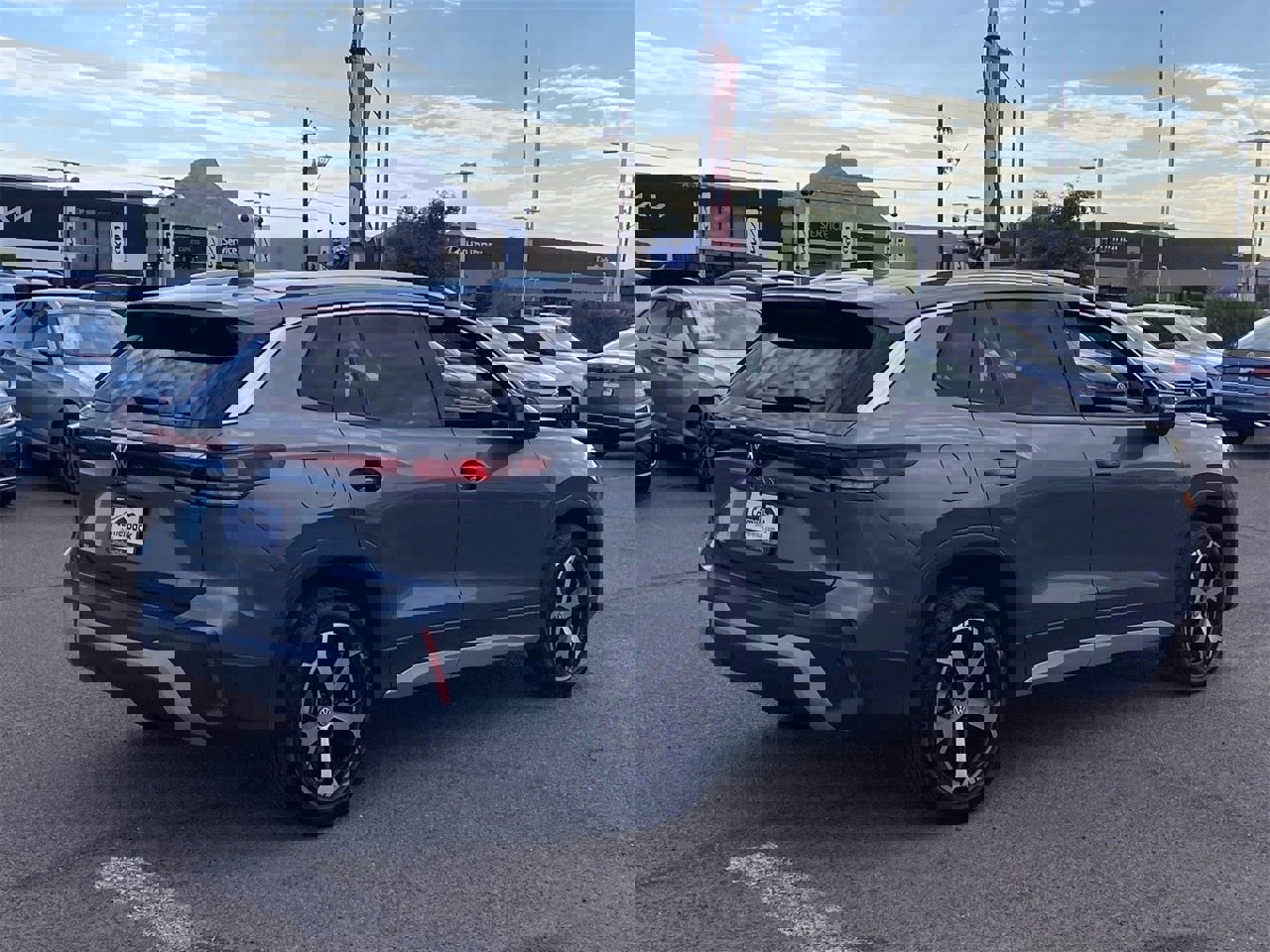 New 2025 Volkswagen Tiguan SE image 5