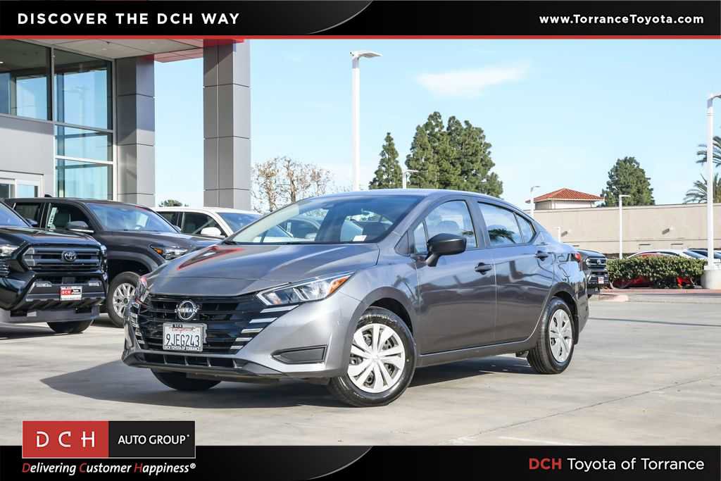 Used 2023 Nissan Versa S