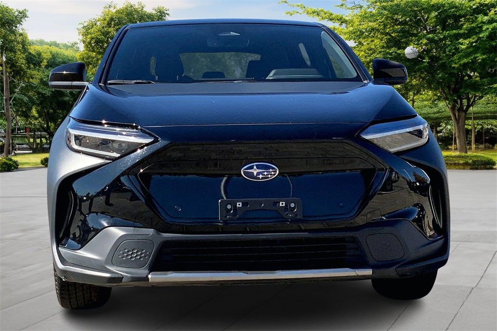 Used 2023 Subaru Solterra Premium image 2