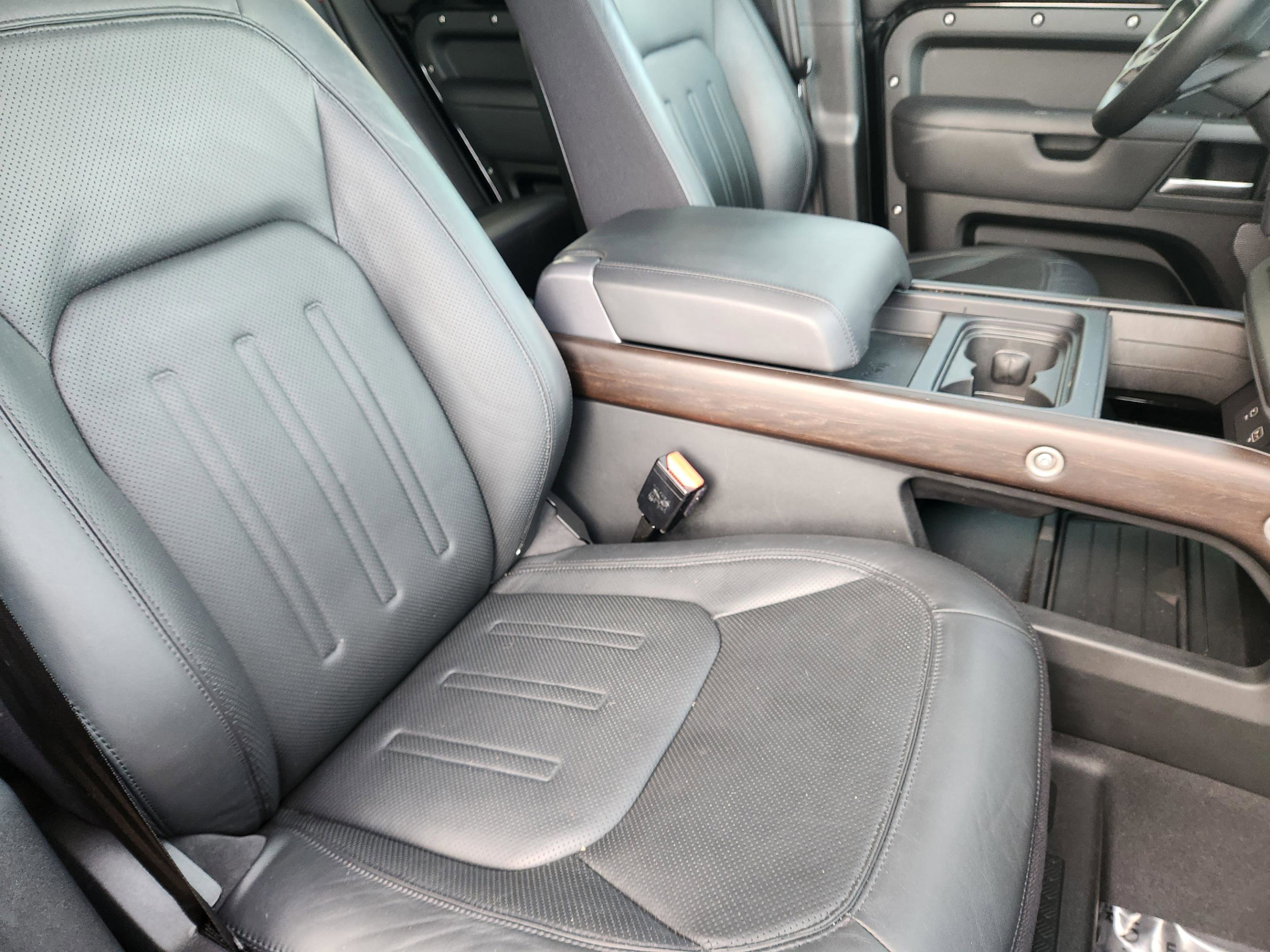 Used 2020 Land Rover Defender 110 X image 12