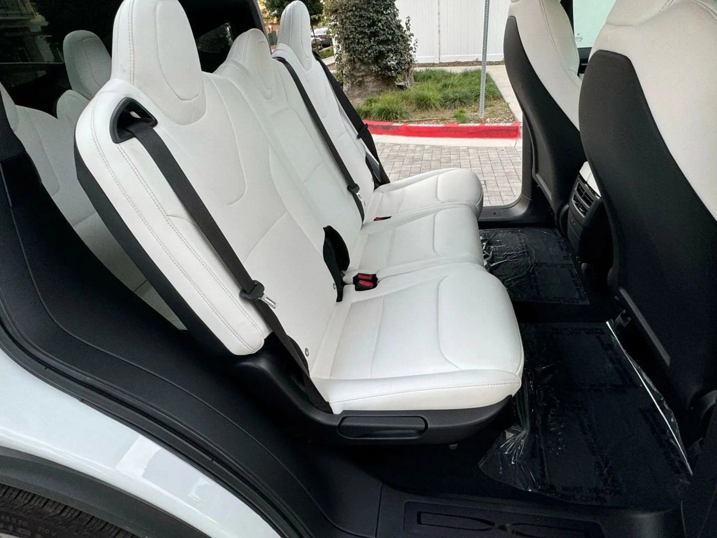 Used 2020 Tesla Model X Long Range AWD/4WD image 13