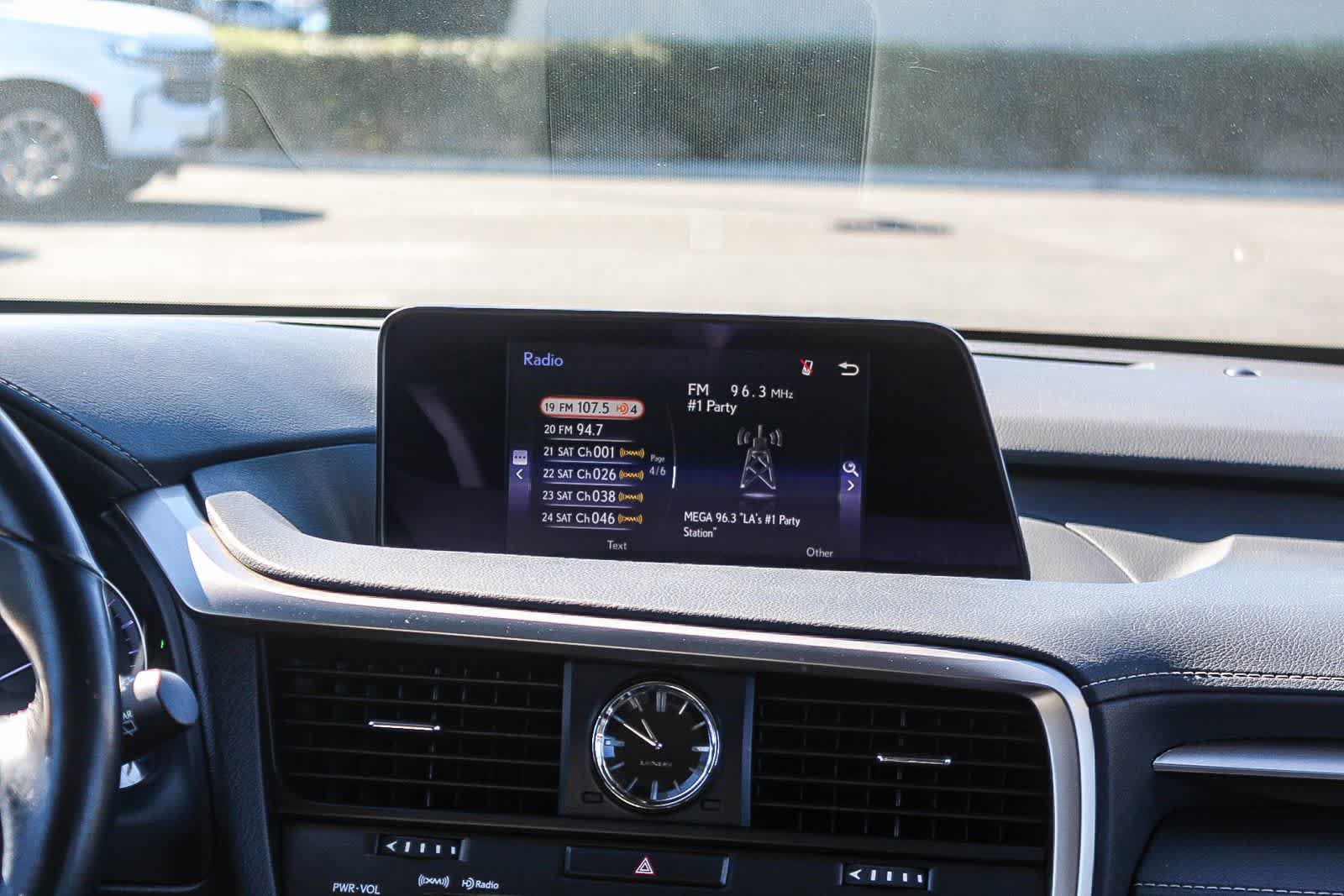 Used 2019 Lexus RX 450h AWD w/ Cold Area Package image 19
