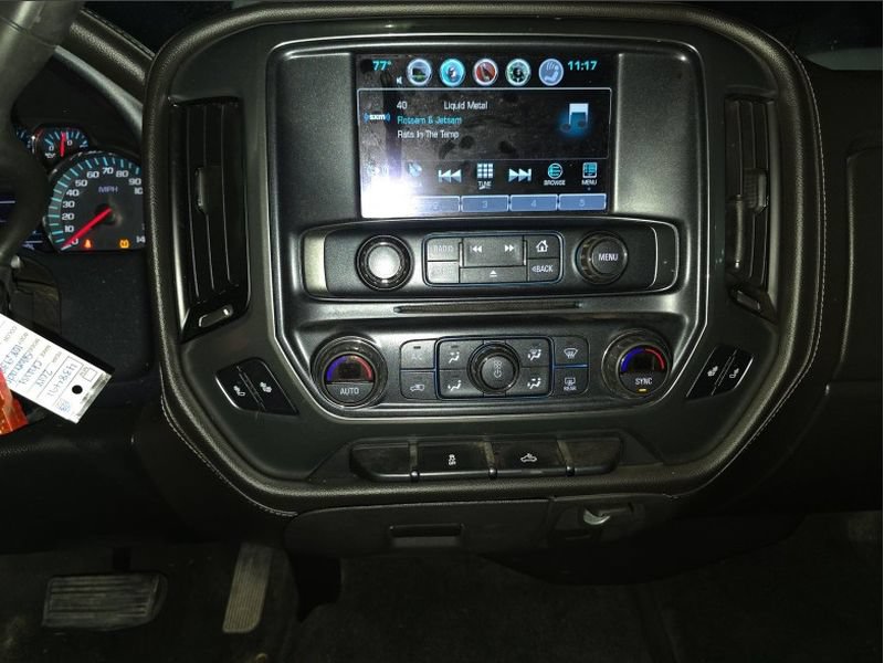 Used 2018 Chevrolet Silverado 1500 LTZ AWD/4WD image 26