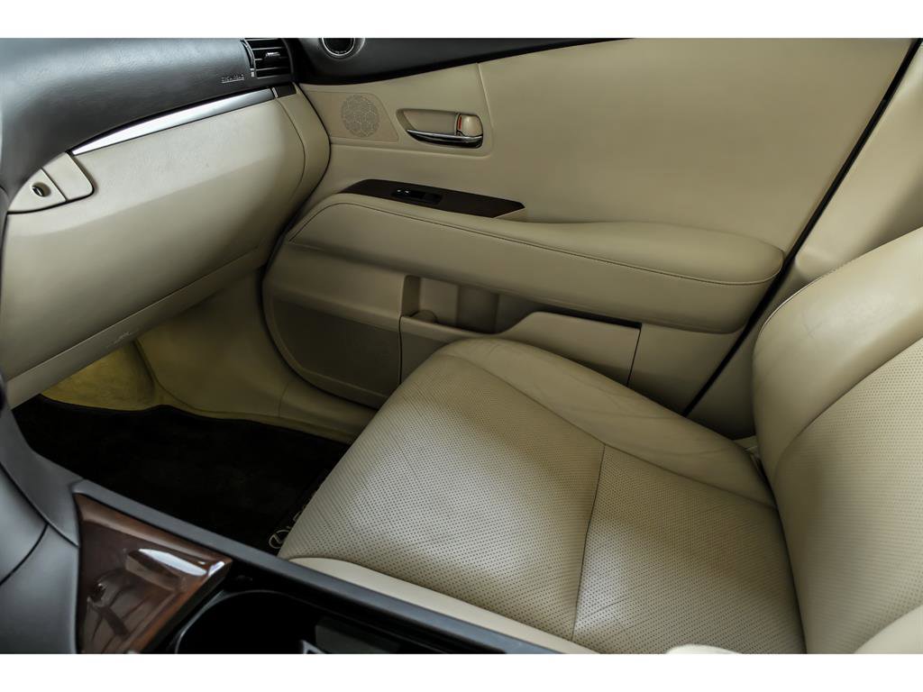 Used 2013 Lexus RX 450h AWD image 24