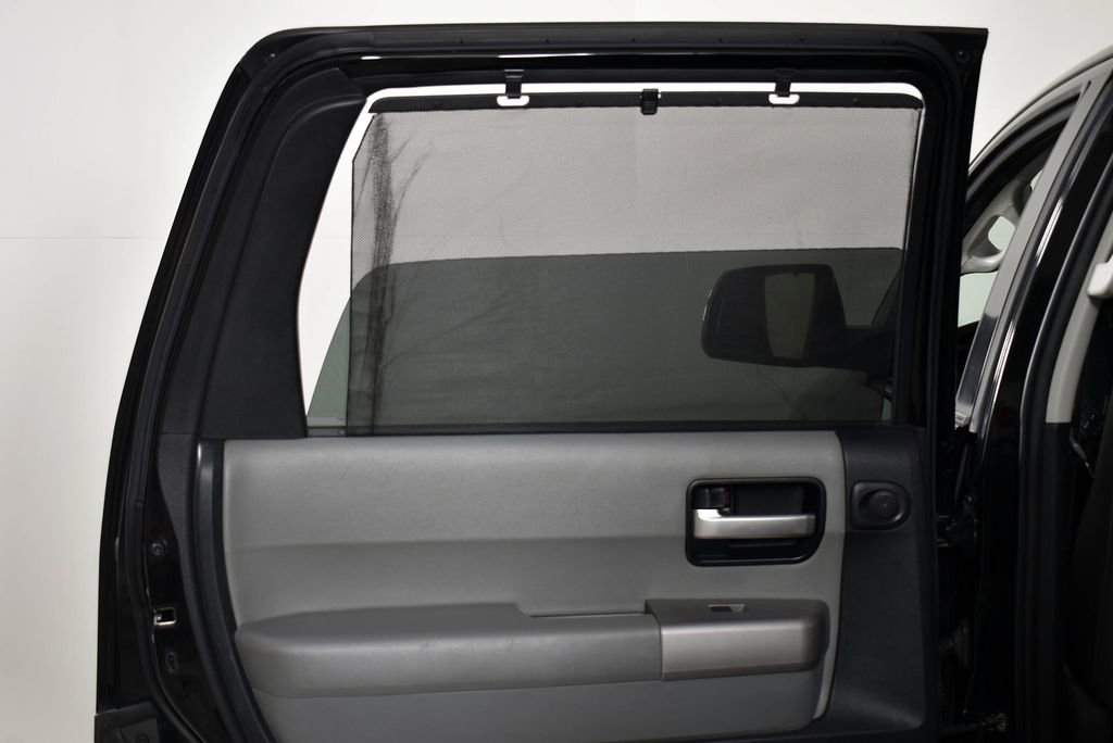 Used 2010 Toyota Sequoia Platinum image 23