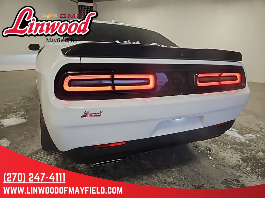 Used 2023 Dodge Challenger R/T w/ Plus Package image 4