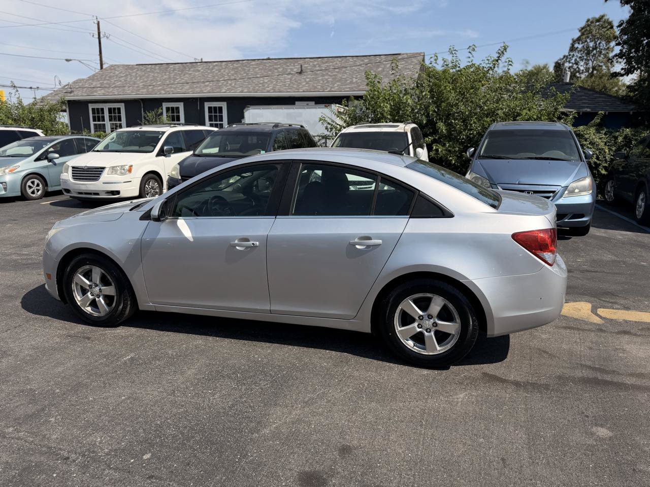 Used 2012 Chevrolet Cruze LT FWD image 16