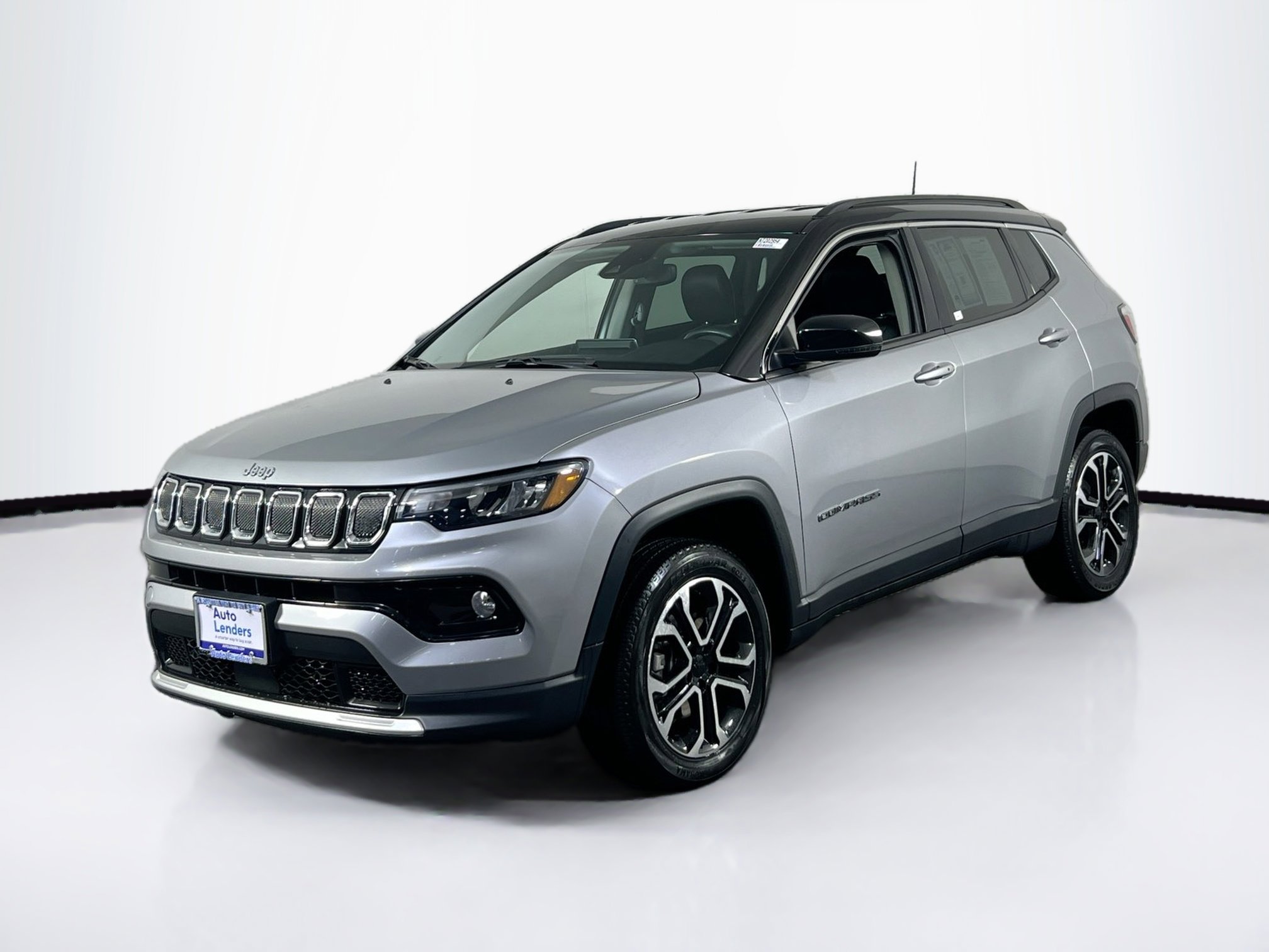 Used 2022 Jeep Compass Limited image 1