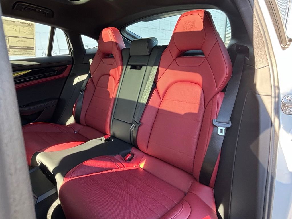 New 2026 Porsche Panamera image 7