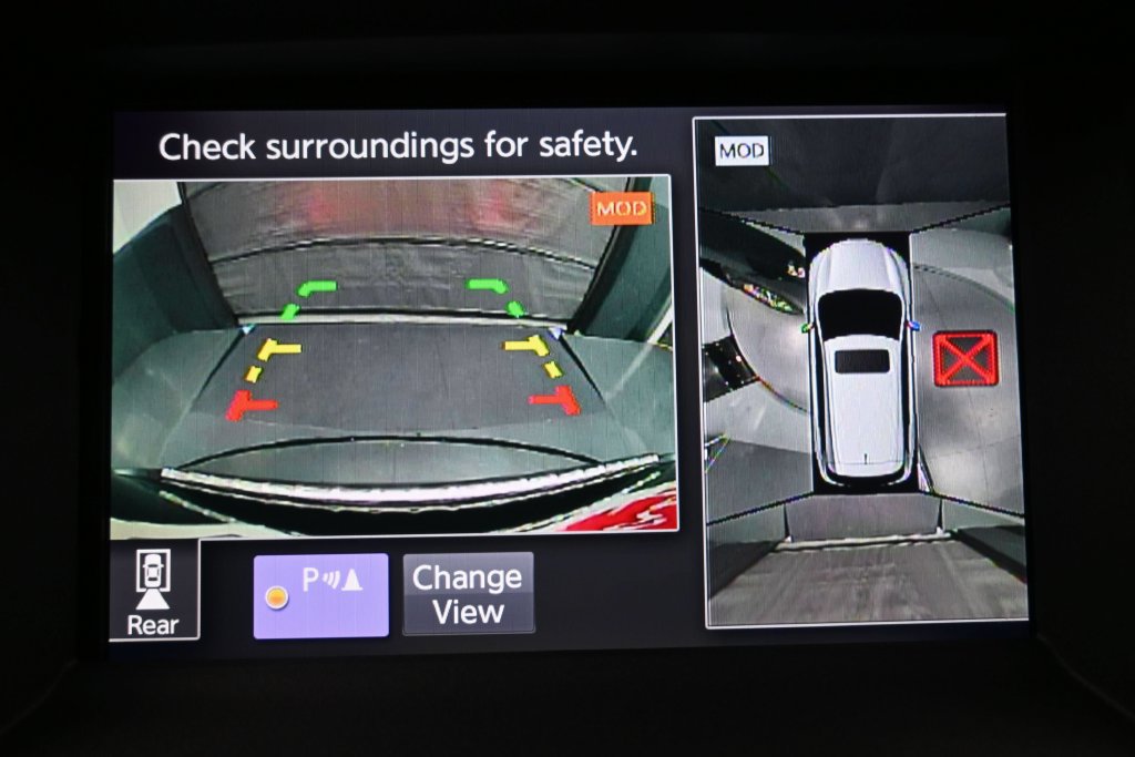 Used 2020 INFINITI QX60 Luxe w/ Essential Package FWD image 14