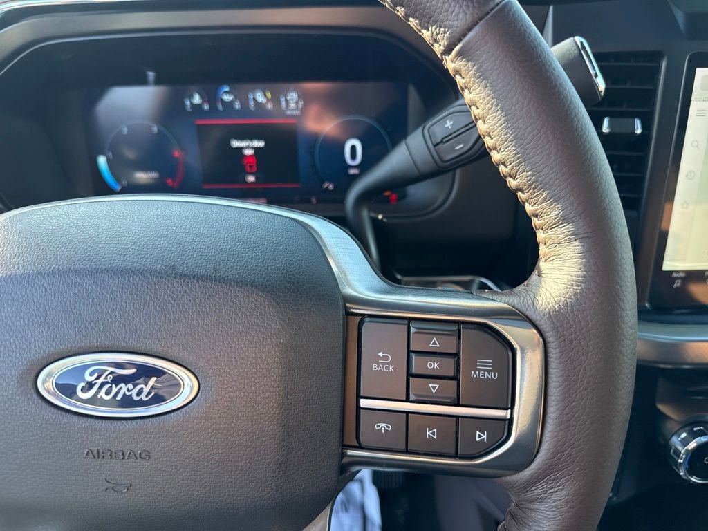 New 2025 Ford F350 King Ranch w/ Chrome Package image 18