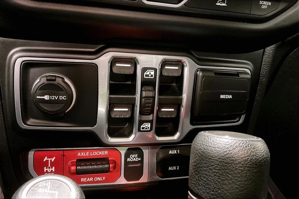 Used 2020 Jeep Gladiator Mojave w/ Trailer Tow Package image 27