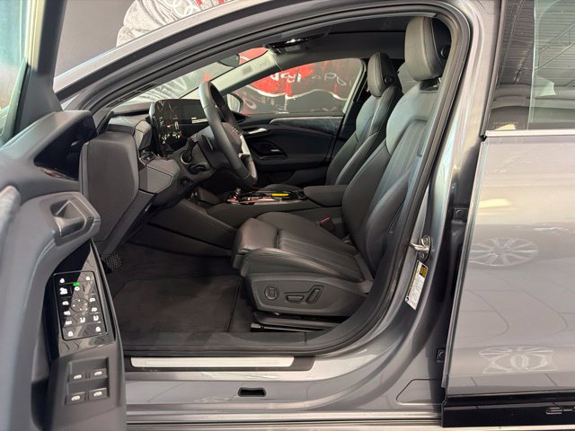 Used 2025 Audi A6 e-tron Premium Plus w/ Premium Plus AWD/4WD image 9