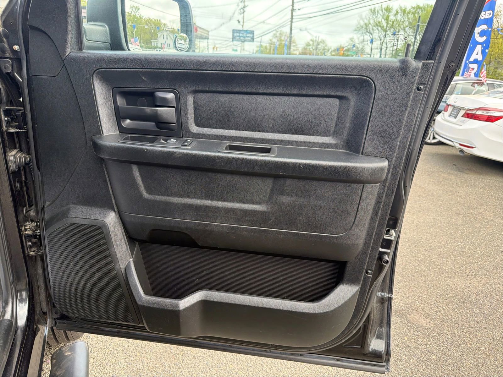 Used 2017 RAM 1500 Express w/ Black Ram 1500 Express Group AWD/4WD image 23