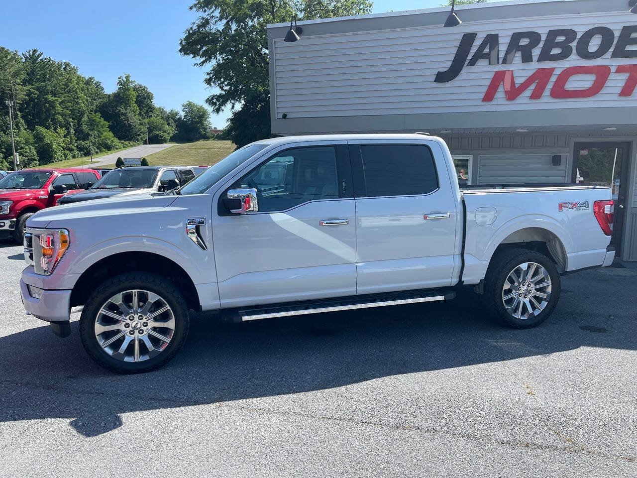 Used 2021 Ford F150 Lariat AWD/4WD image 3