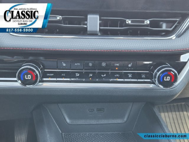 Used 2026 Chevrolet Equinox RS w/ Safety and Technology Package FWD image 20