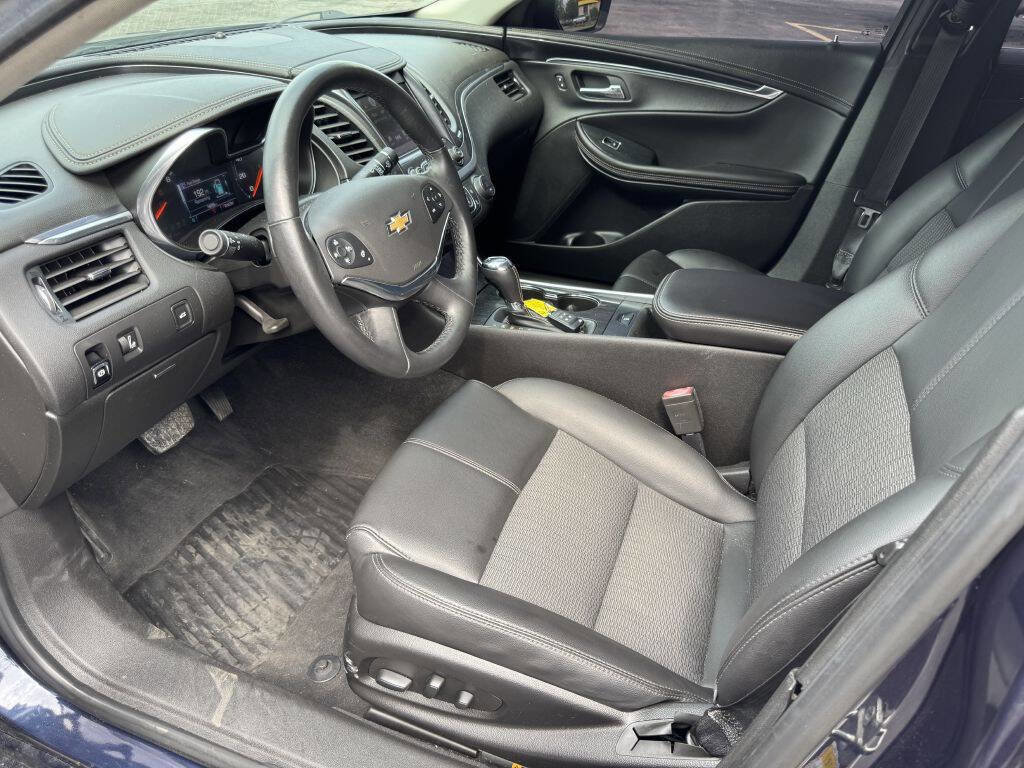 Used 2018 Chevrolet Impala LT image 7