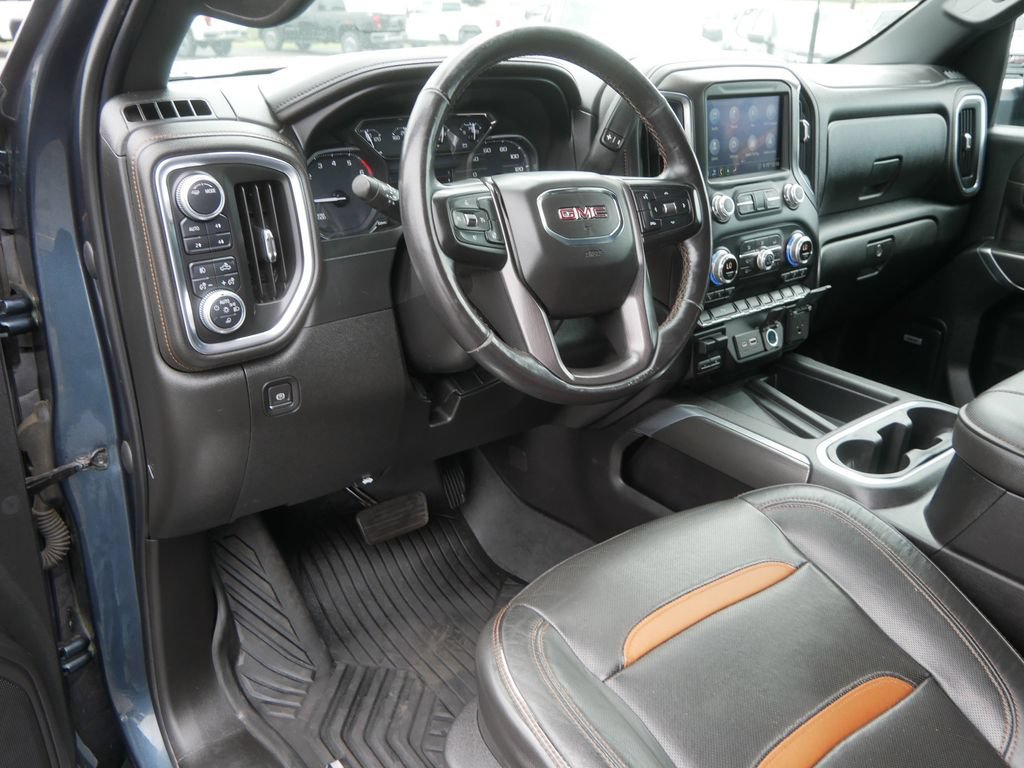 Used 2020 GMC Sierra 3500 AT4 w/ AT4 Premium Package AWD/4WD image 13