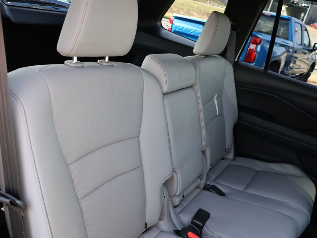 Certified 2023 Honda Passport EX-L image 12