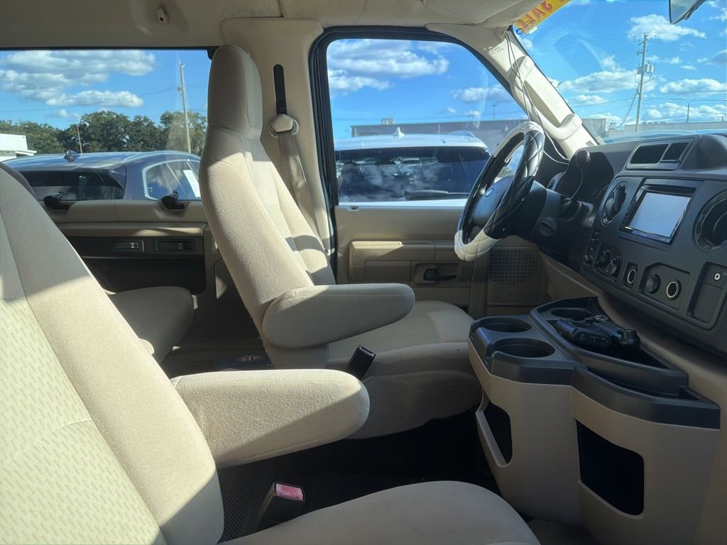 Used 2012 Ford E-350 and Econoline 350 XLT image 11
