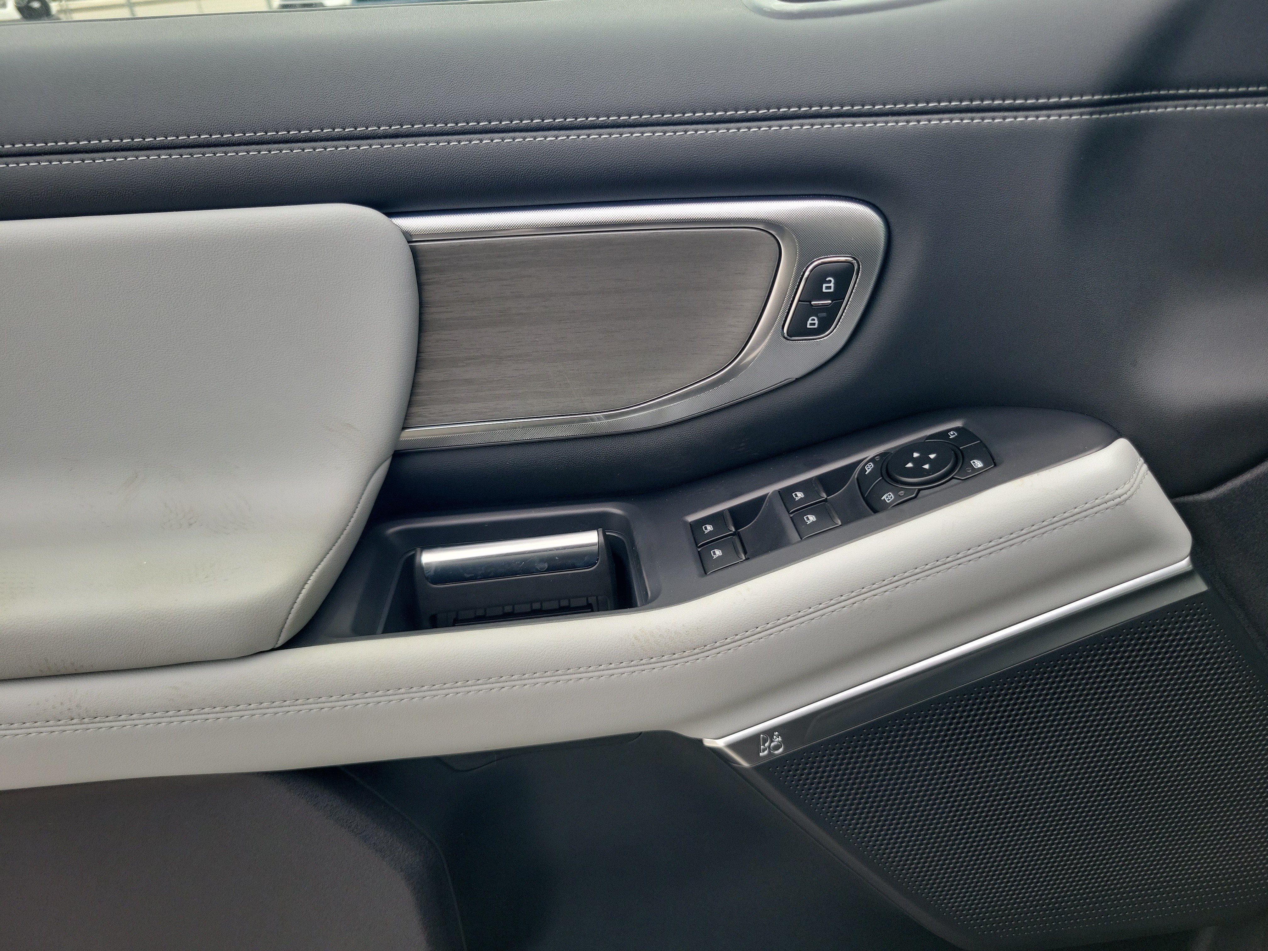 New 2027 Ford Expedition Platinum AWD/4WD image 10