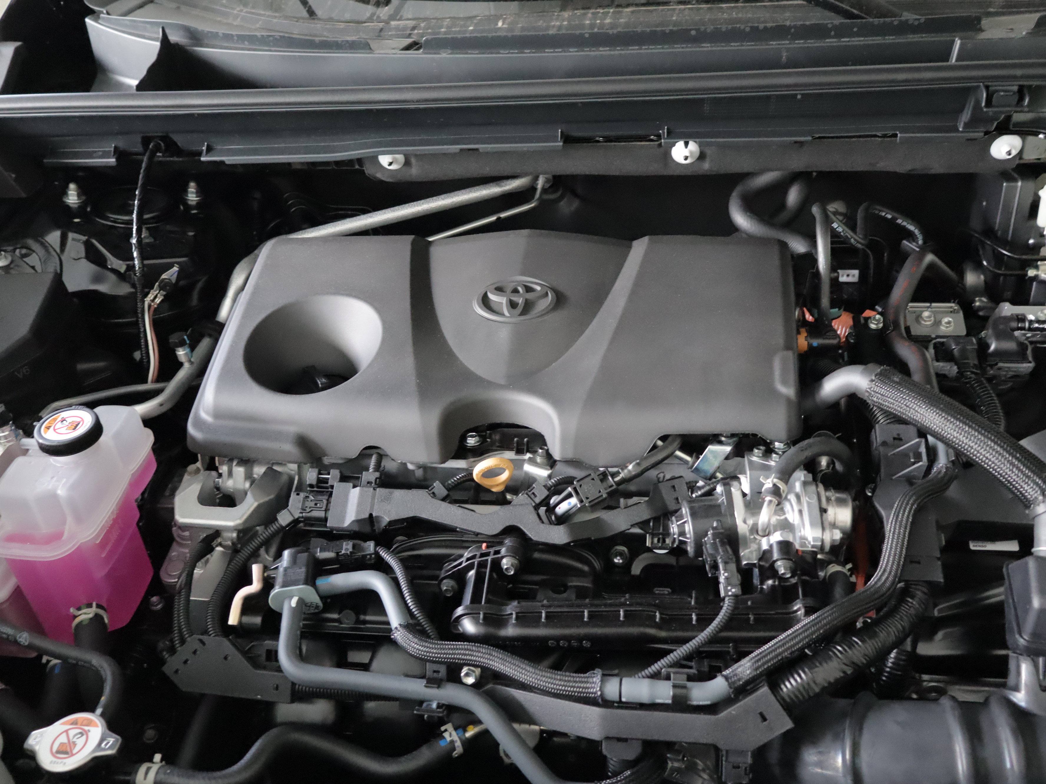 New 2026 Toyota RAV4 Limited AWD/4WD image 25