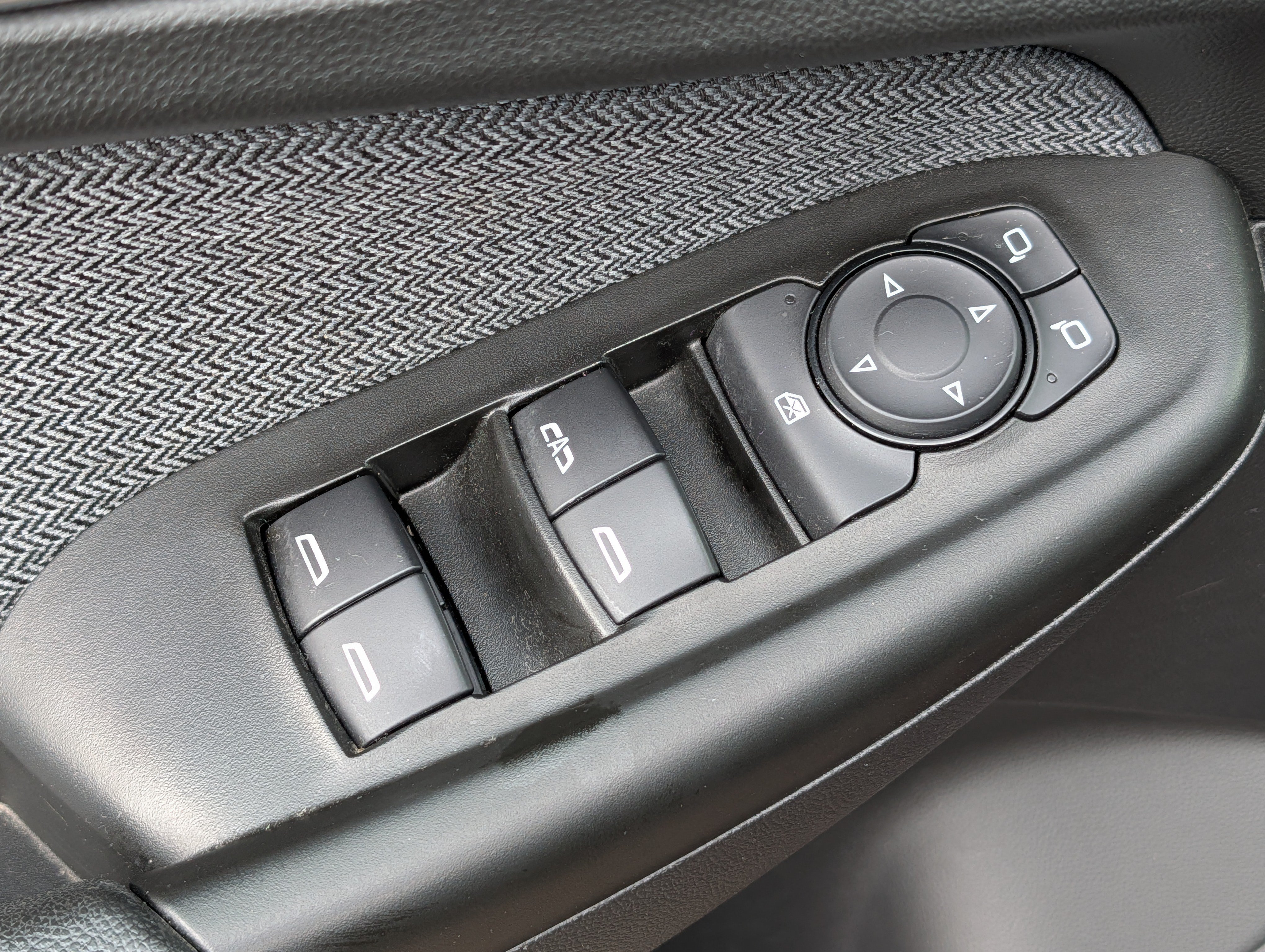Used 2022 Chevrolet TrailBlazer LT FWD image 19