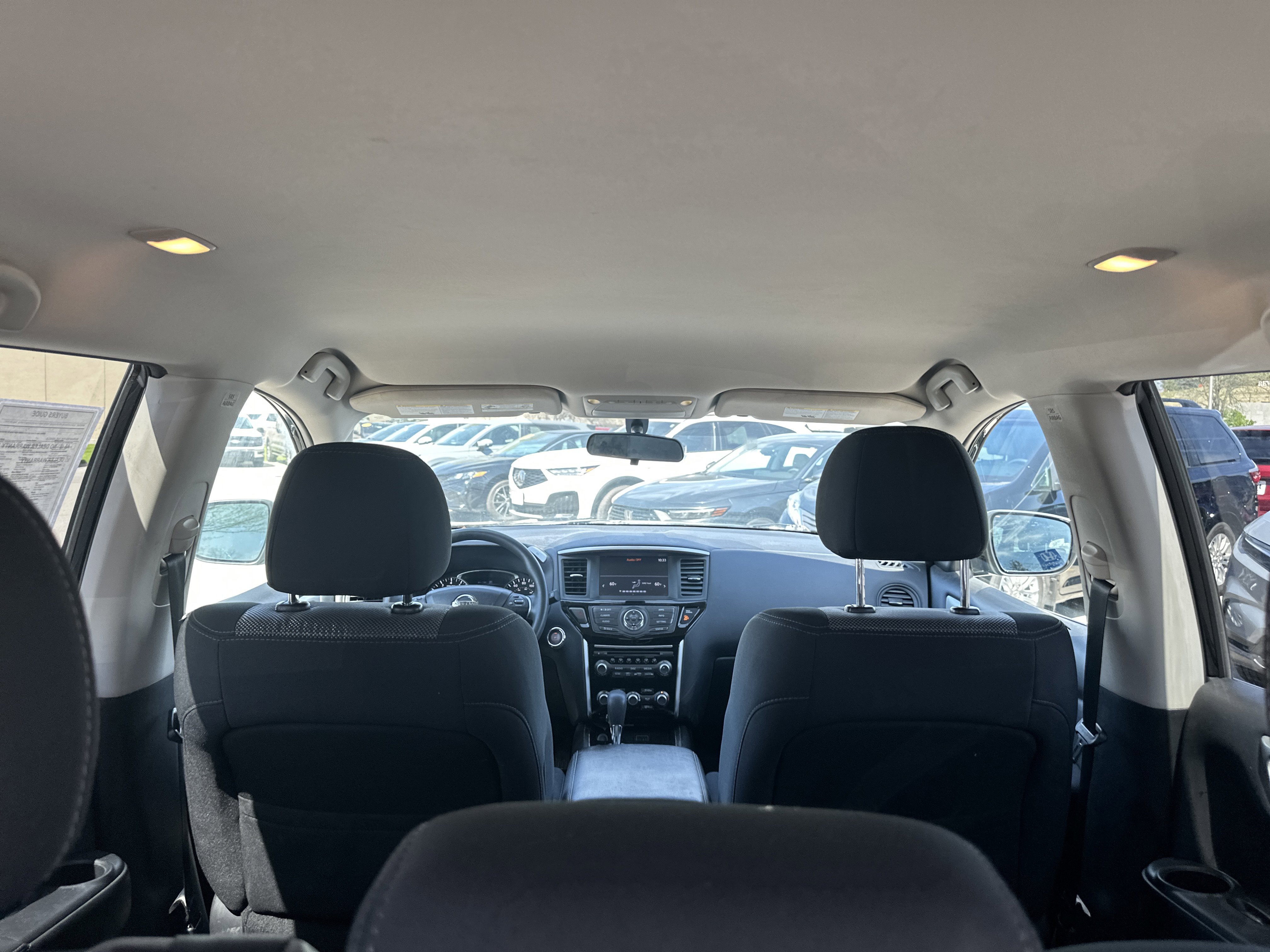 Used 2019 Nissan Pathfinder S image 12
