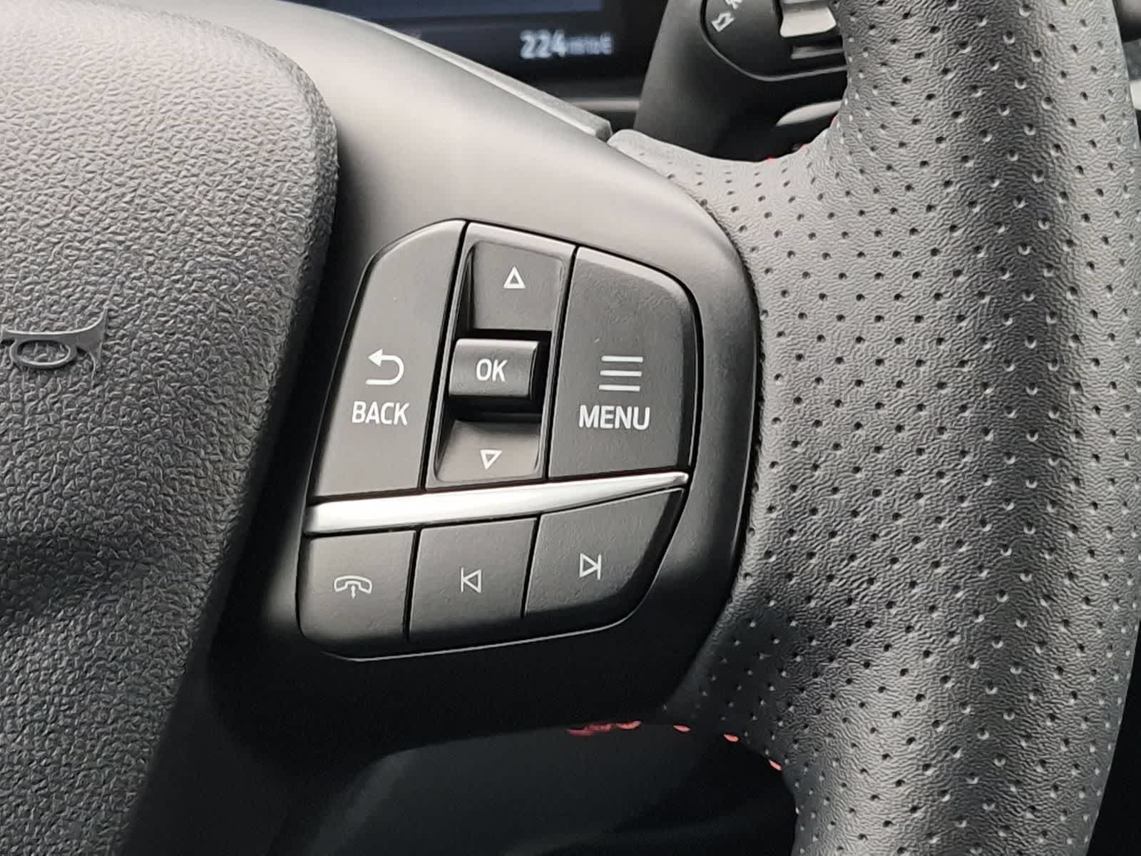 Used 2024 Ford Escape ST-Line w/ Tech Pack #1 AWD/4WD image 24