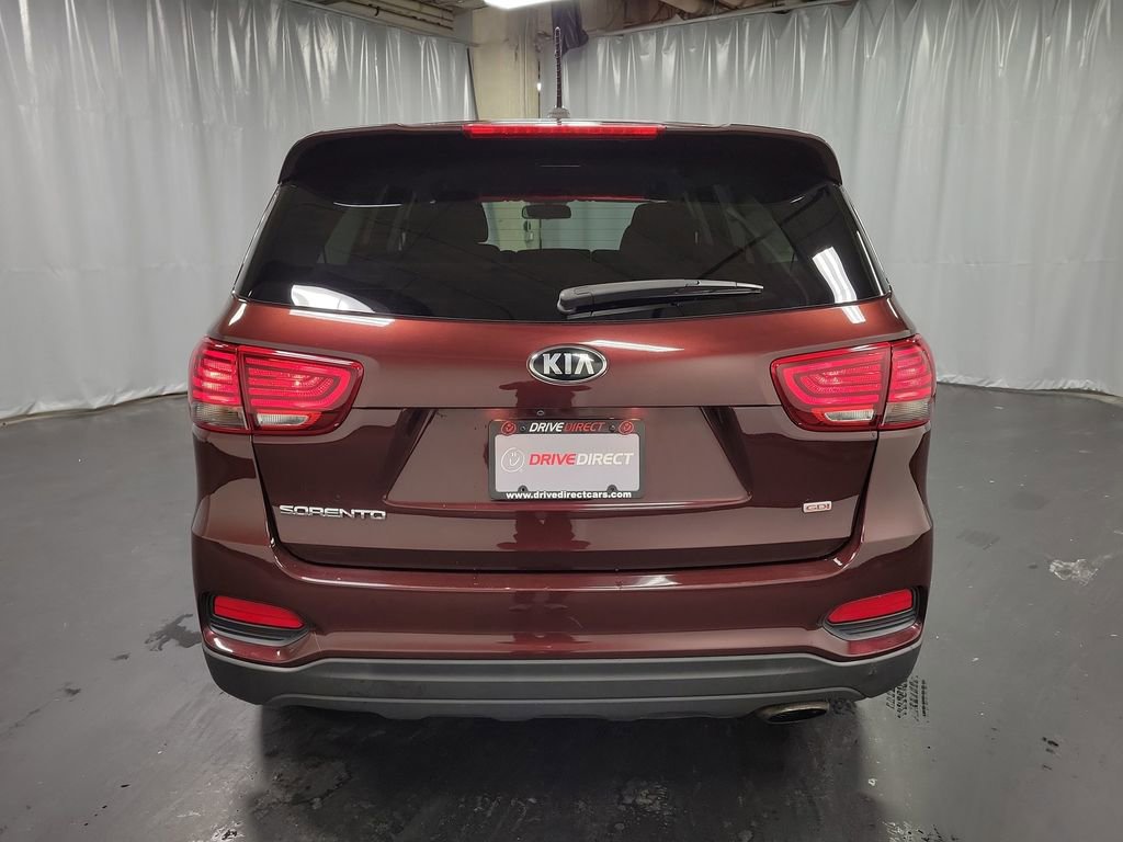 Used 2019 Kia Sorento LX image 8