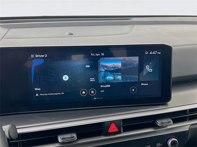 Used 2024 Kia Sorento S image 17