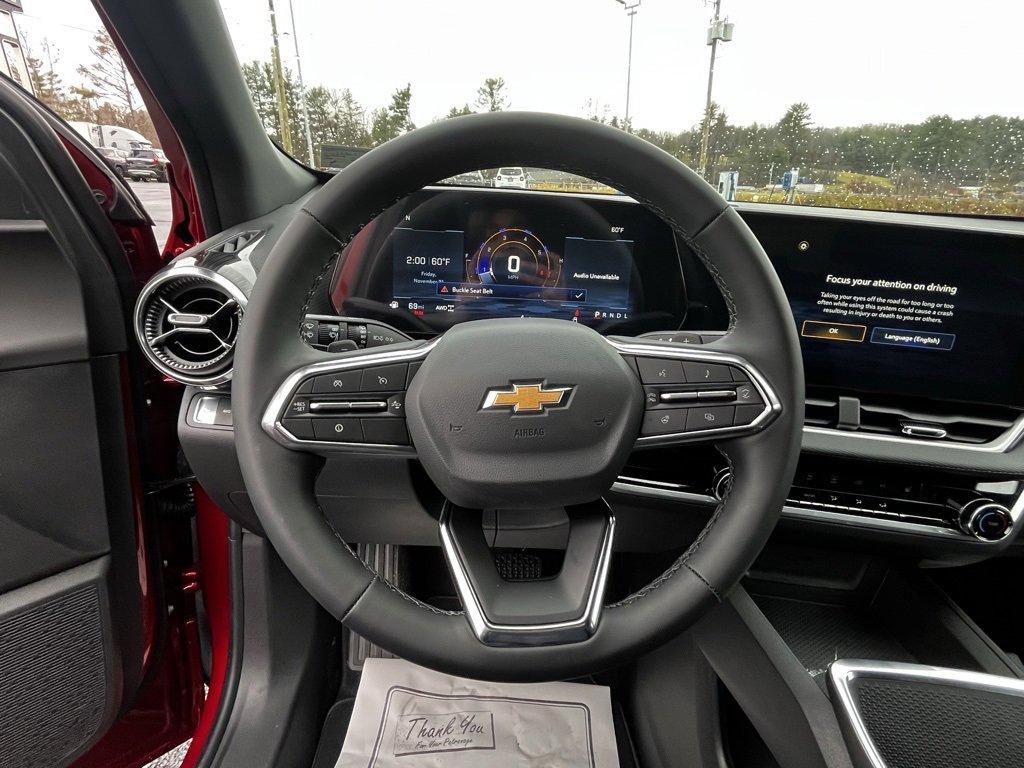 New 2026 Chevrolet Equinox LT image 2