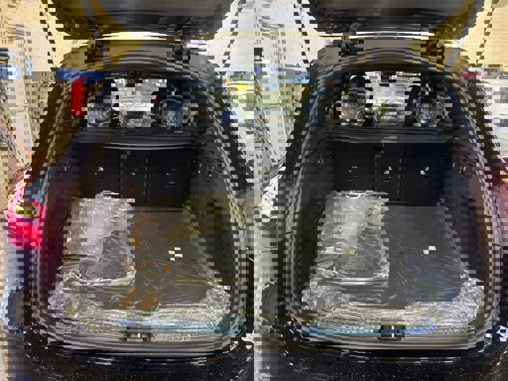 New 2026 Mercedes-Benz GLC 300 4MATIC image 18