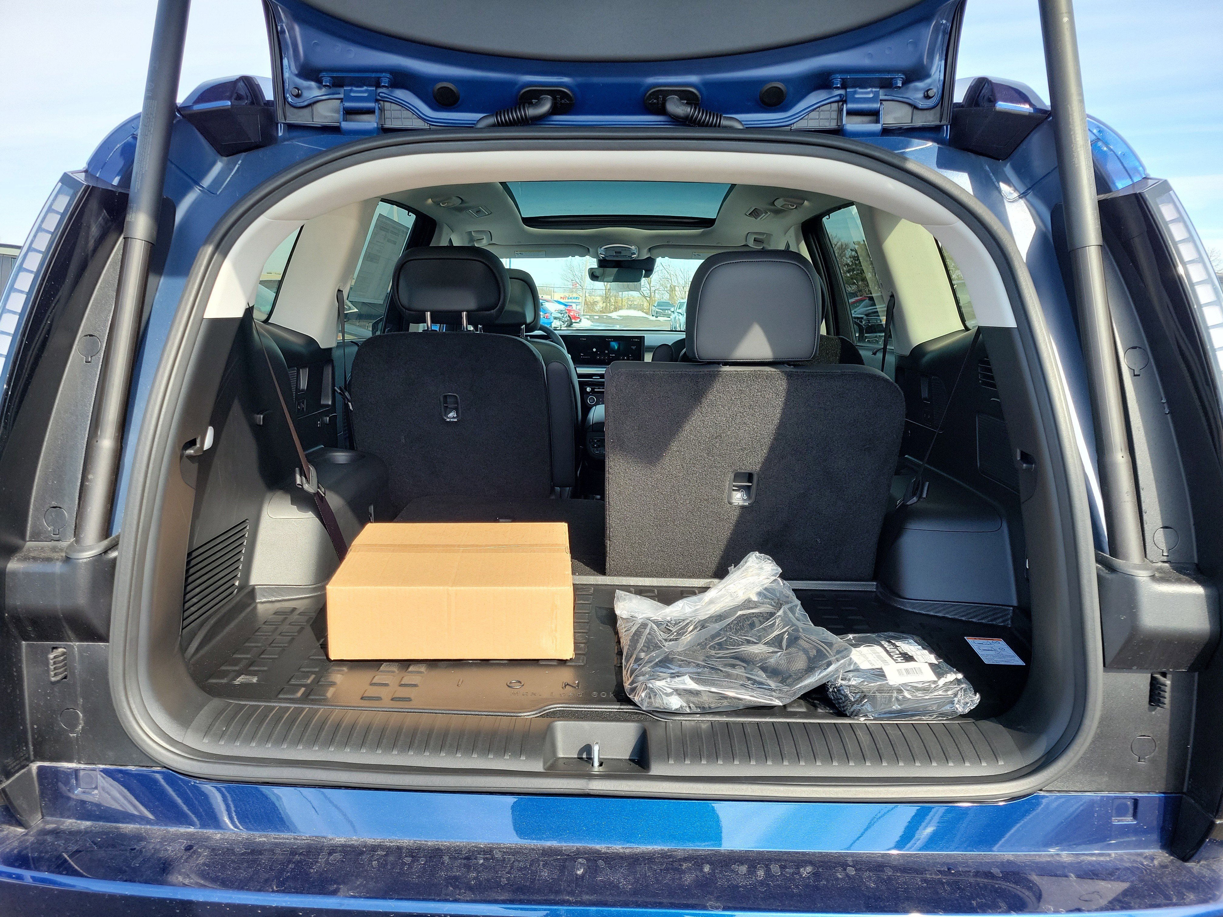 New 2026 Hyundai Ioniq 9 Limited image 5