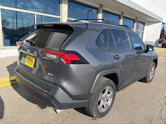 Used 2023 Toyota RAV4 XLE w/ Convenience Package image 6