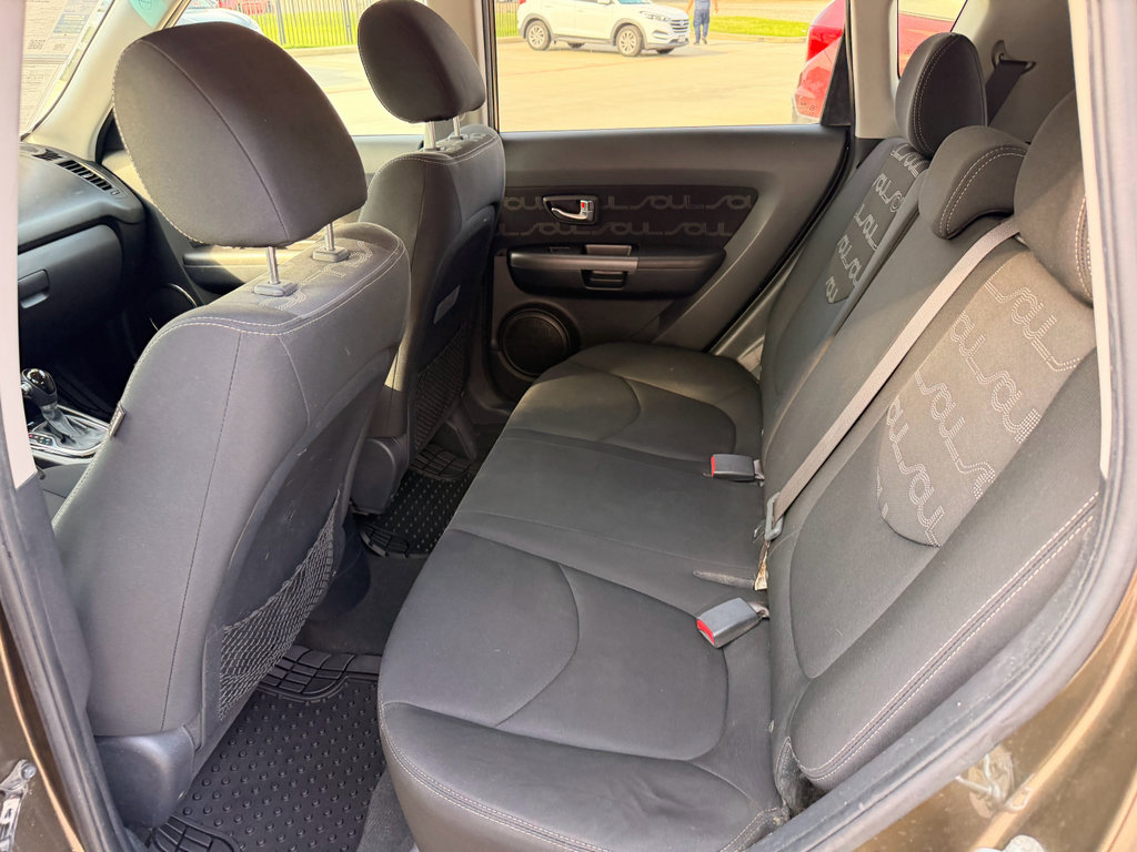 Used 2012 Kia Soul + w/ Audio Pkg FWD image 30