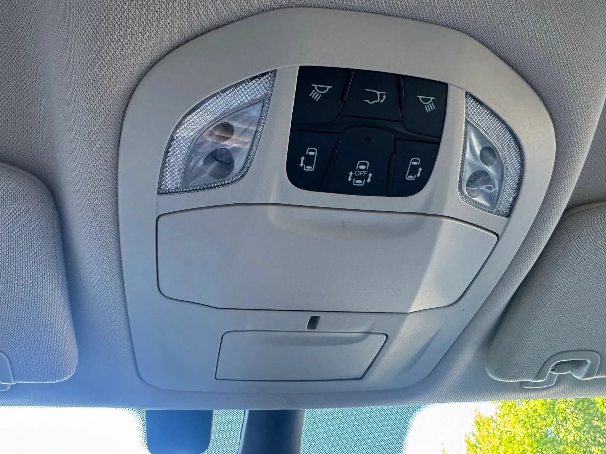 Used 2021 Chrysler Pacifica Limited w/ Premium & Safety Sphere Group FWD image 45
