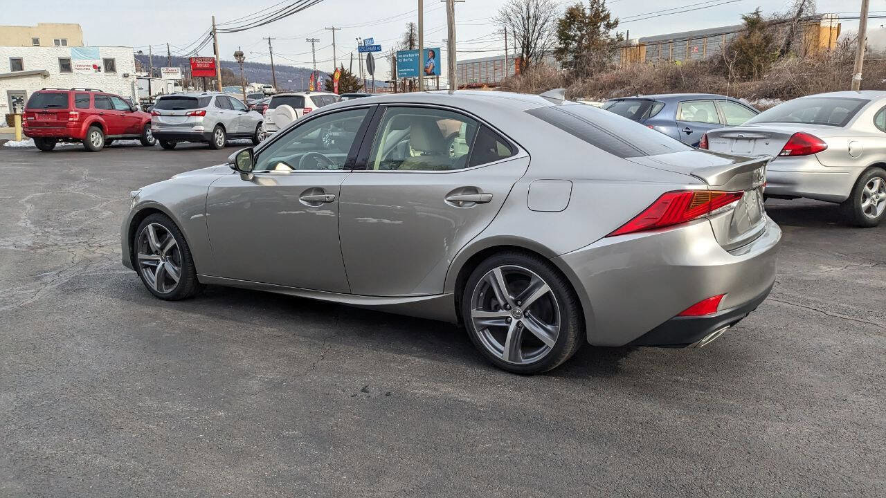 Used 2018 Lexus IS 300 AWD w/ Comfort Package image 15