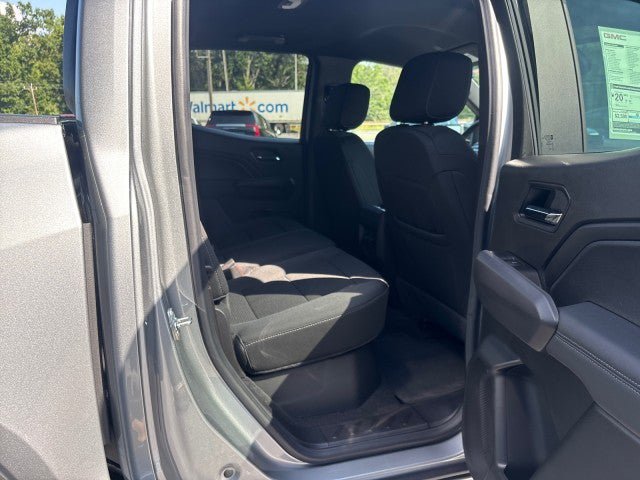 New 2026 GMC Canyon Elevation w/ Convenience Package RWD image 39