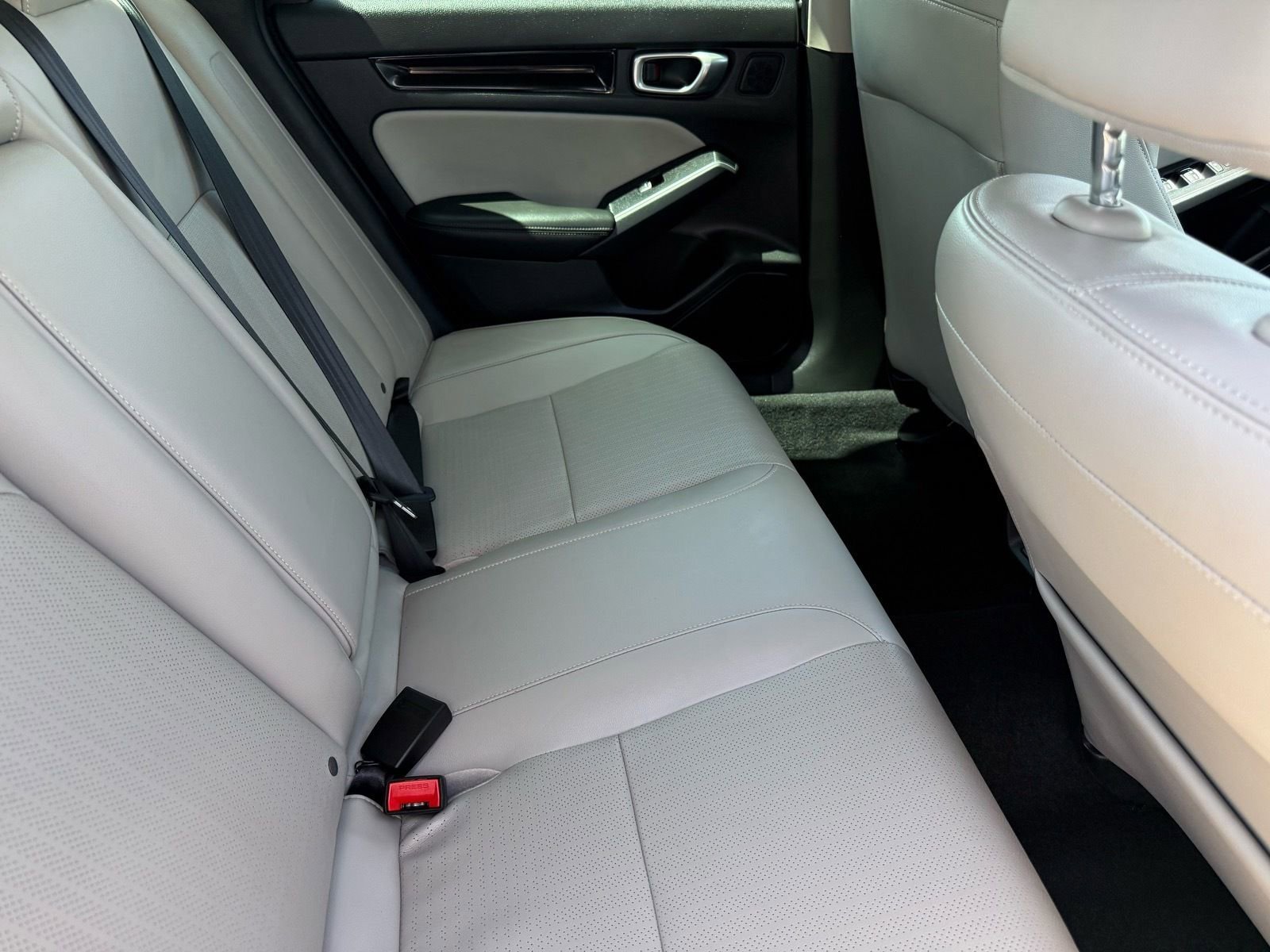Certified 2024 Honda Civic Touring image 29