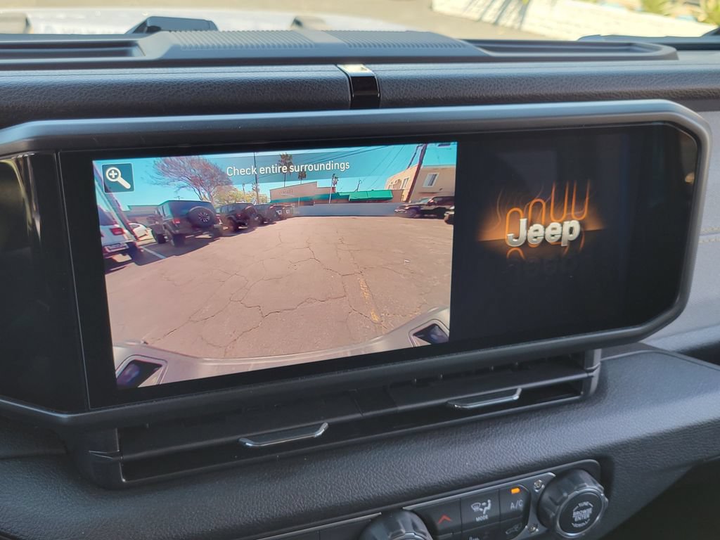 New 2026 Jeep Gladiator Sport AWD/4WD image 9