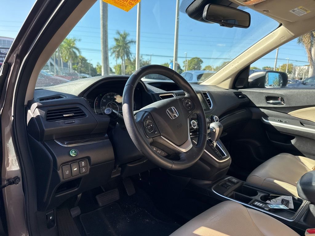 Used 2016 Honda CR-V Touring image 14