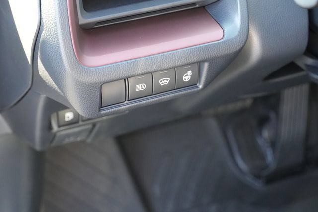 Used 2026 Toyota Prius Plug-In Hybrid FWD image 23