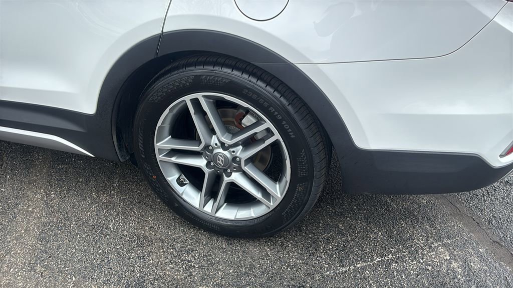 Used 2019 Hyundai Santa Fe XL image 9